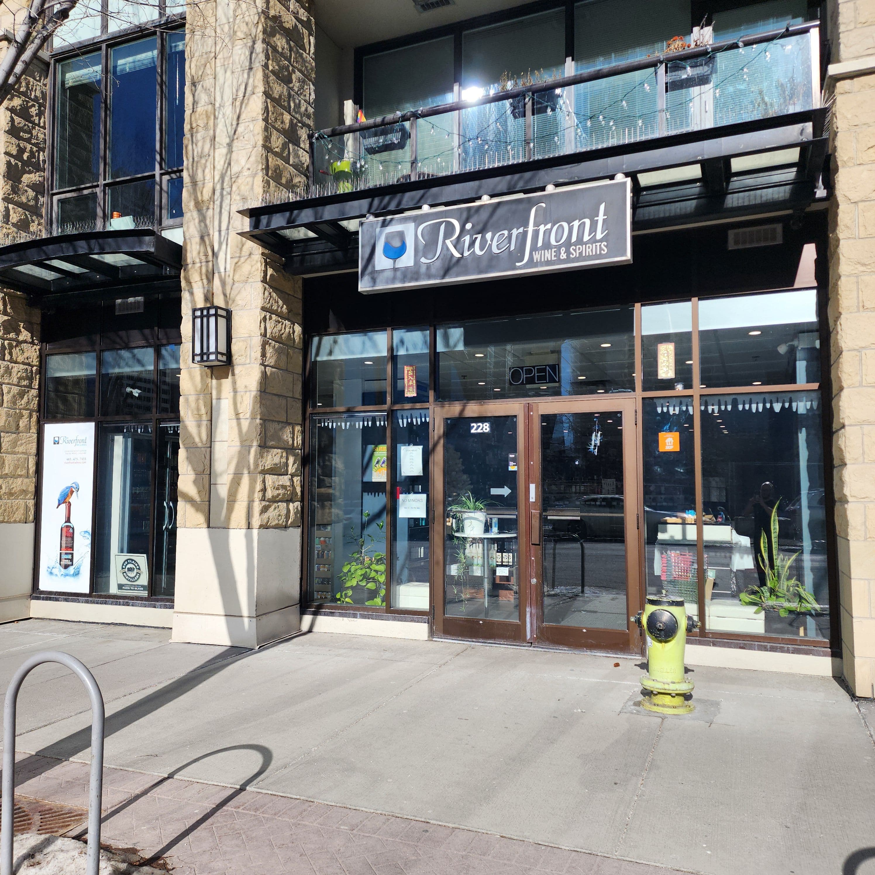 Riverfront Wine & Spirits