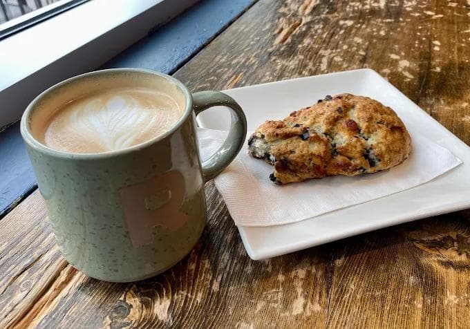 Gravity Espresso & Wine Bar 5